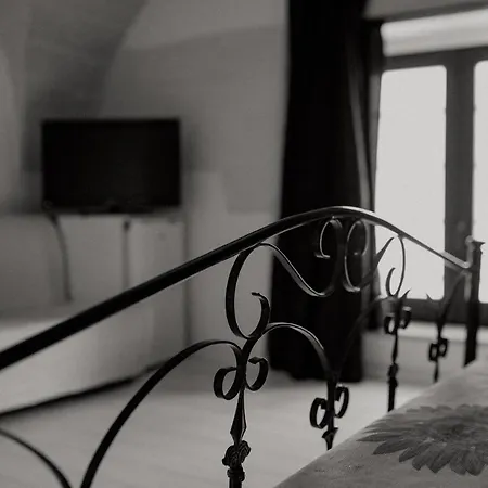 ベッド・アンド・ブレックファスト Le Camporelle In Citta 3*